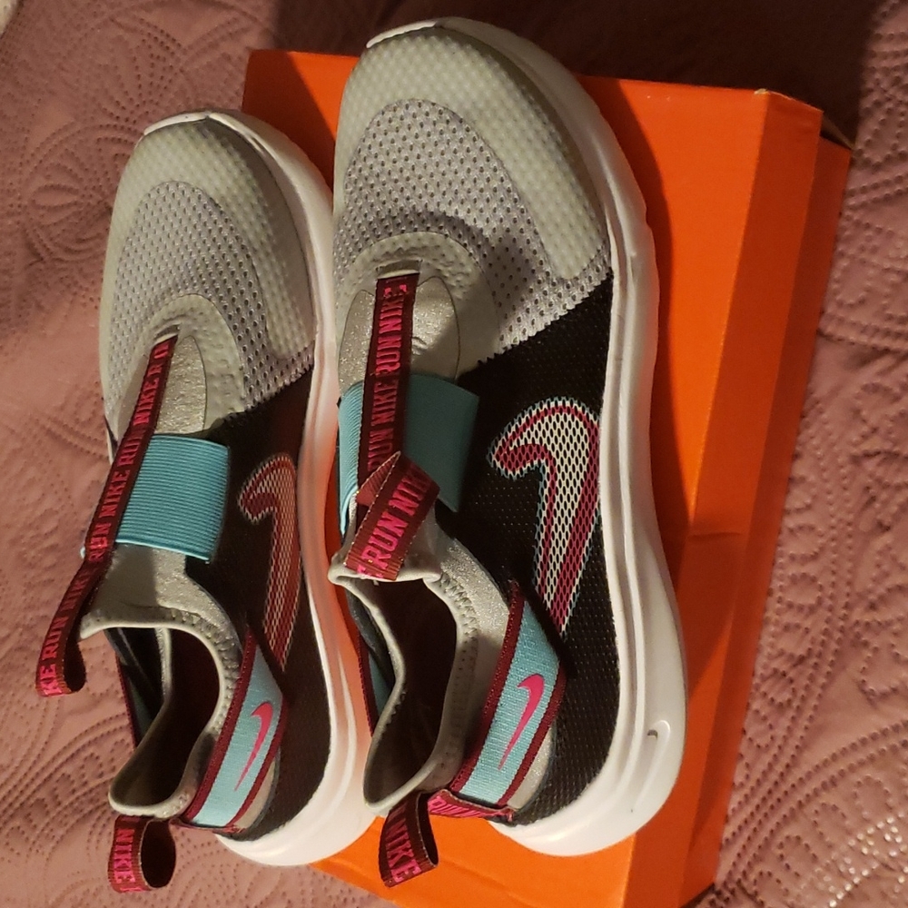 Nike Flex Plus SE